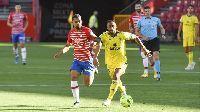 Tip bóng đá Granada vs Cadiz, 23h00 ngày 3/1